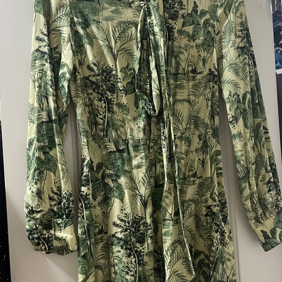 Zara nwt green leaf print long sleeve mini dress - Picture 3 of 4